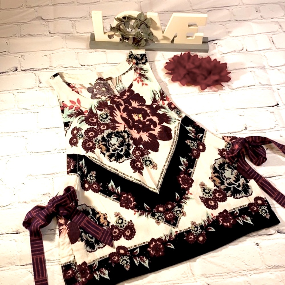 *SOLD* Free People This Sweet Love Side Tie Tank - Picture 2 of 11